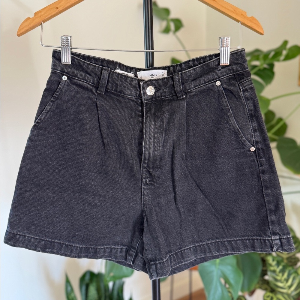 Mango Denim Black Shorts sz6